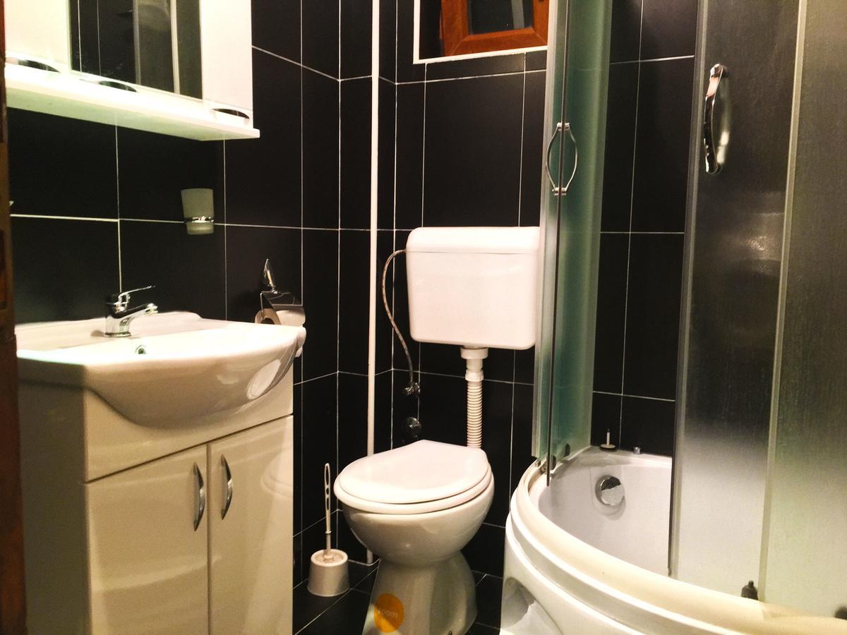 Apartments Lola Tivat Ngoại thất bức ảnh